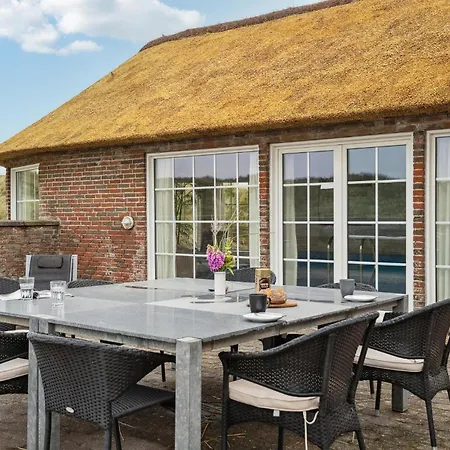 Holiday home Beautiful In Ringkobing With Private Swimming Pool, Be Inside Or Outside Norre Lyngvig