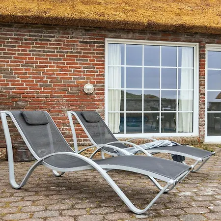 Beautiful In Ringkobing With Private Swimming Pool, Be Inside Or Outside Norre Lyngvig