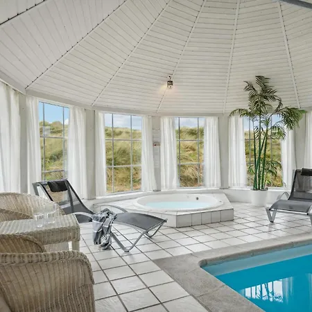 Holiday home Beautiful In Ringkobing With Private Swimming Pool, Be Inside Or Outside Norre Lyngvig